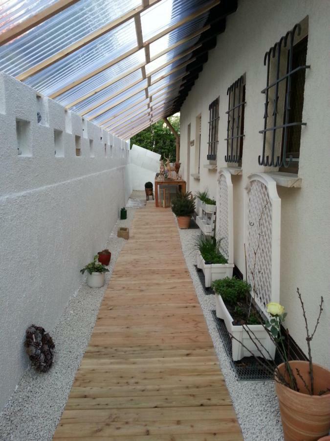 Апартаменты Pfiffige Luisa In Ruhiger Waldrandlage Mit Balkon Und Wintergarten