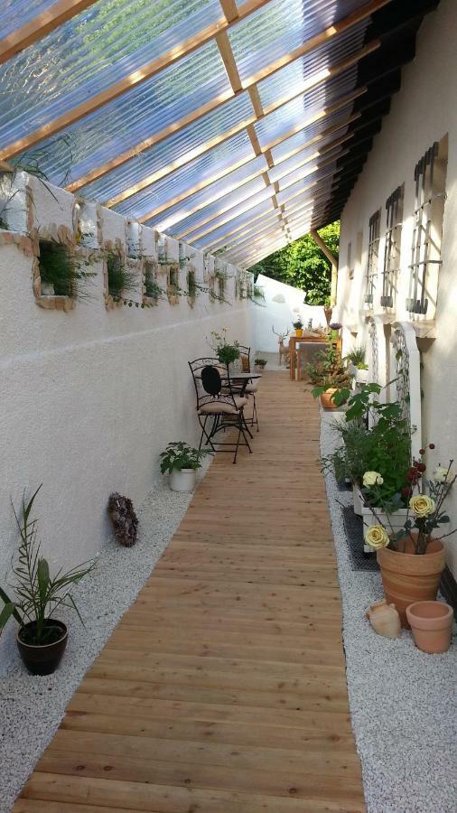 Pfiffige Luisa In Ruhiger Waldrandlage Mit Balkon Und Wintergarten Marburg